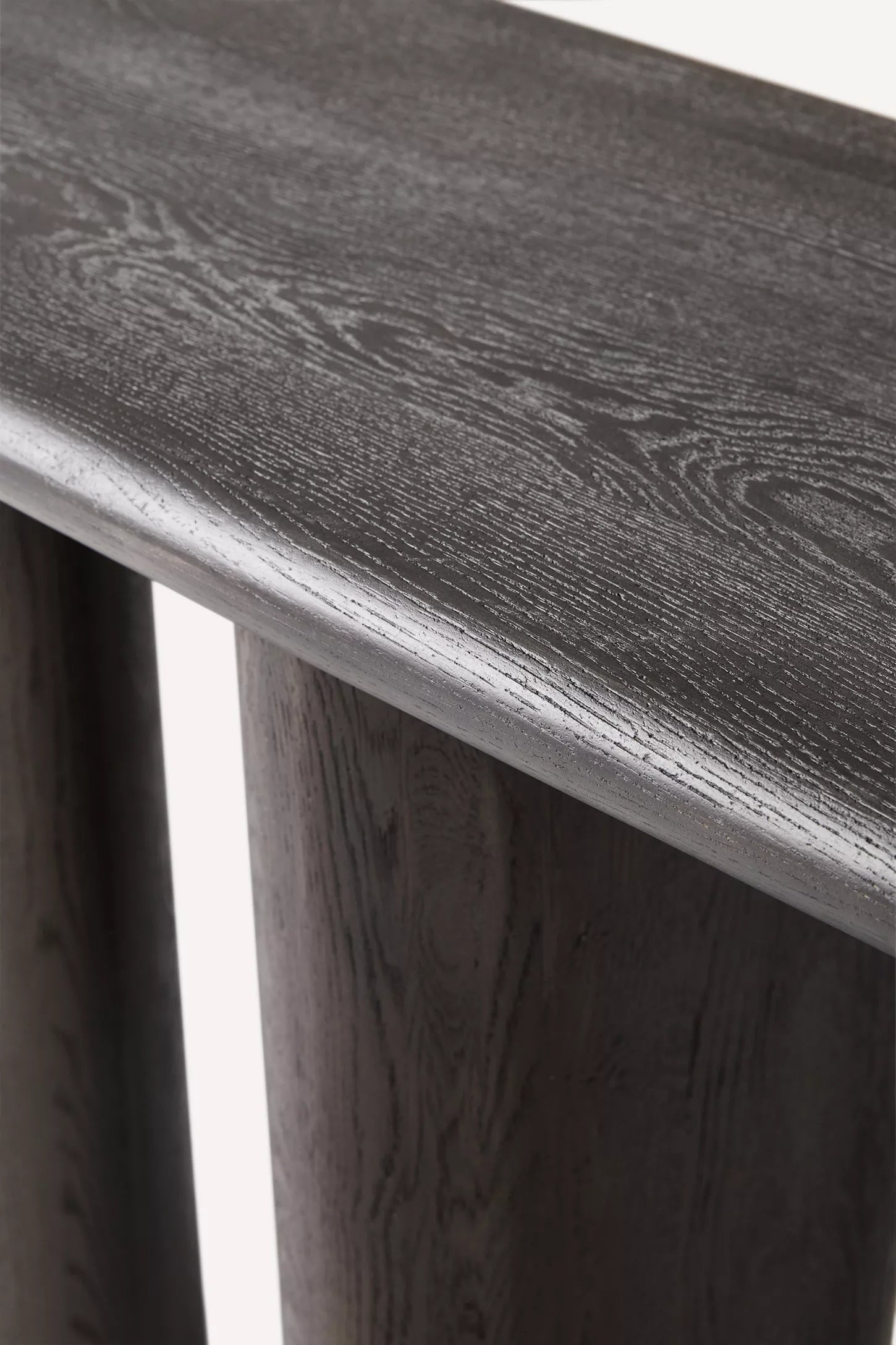 وحدة التحكم الاشقر