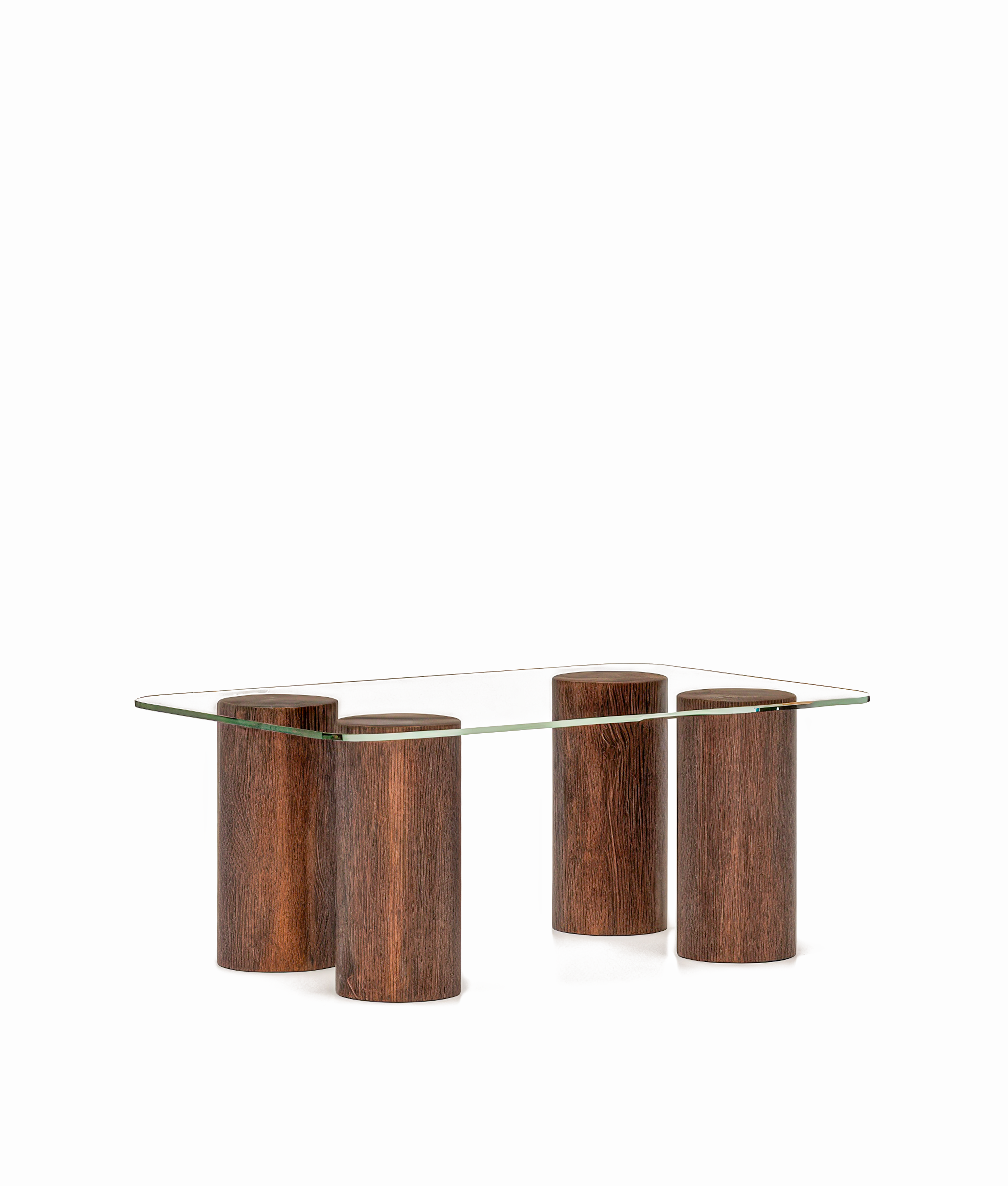 طاولة القهوة لوجي