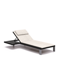 Diadora Chaise Lounge