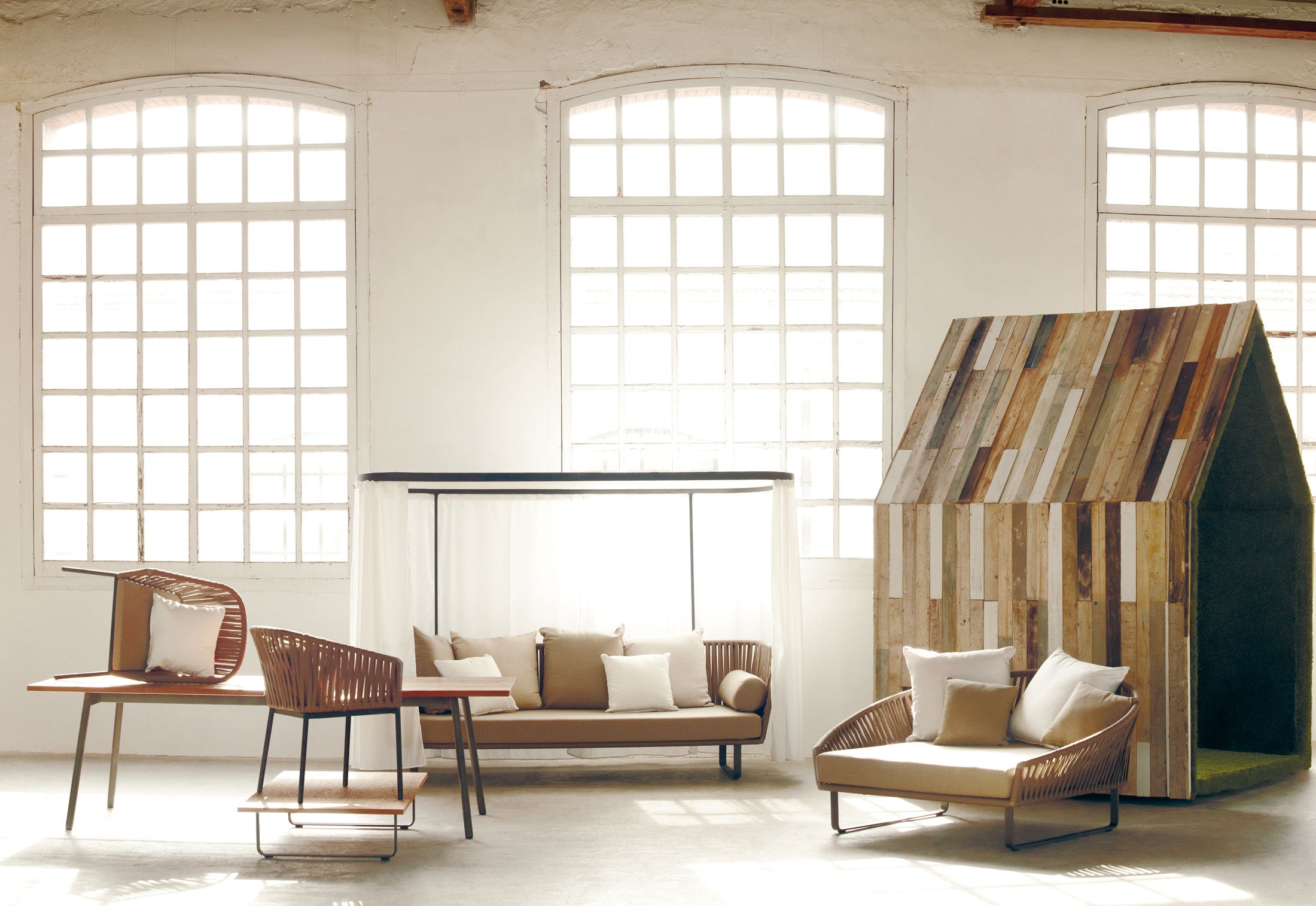 سرير نهاري في فيغاس ستريب